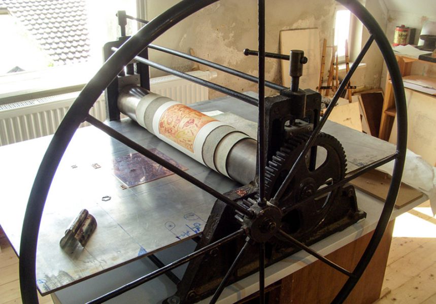 Meine Druckerpresse "made in Kiew" bei der Arbeit